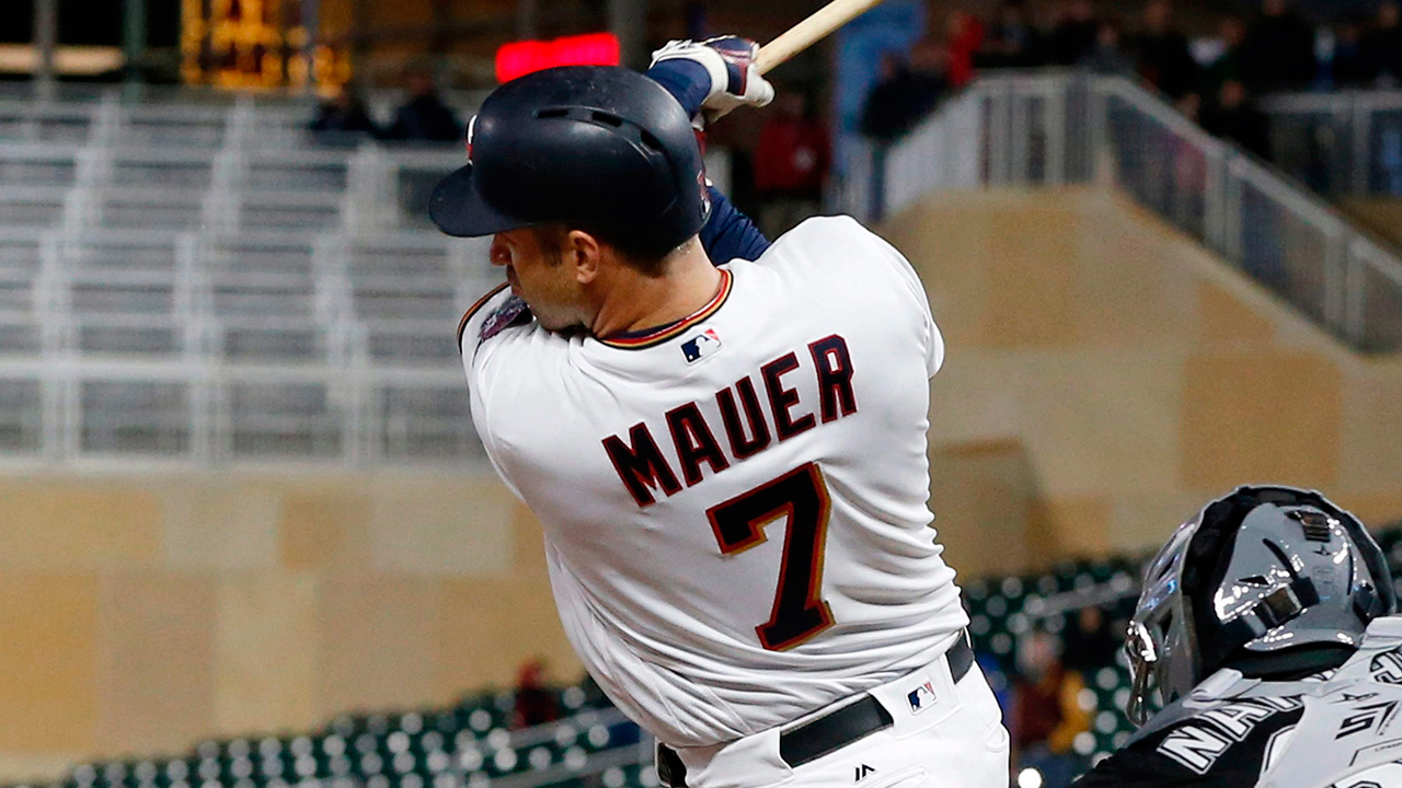Minnesota Twins: Joe Mauer Needs to Find a Different Position