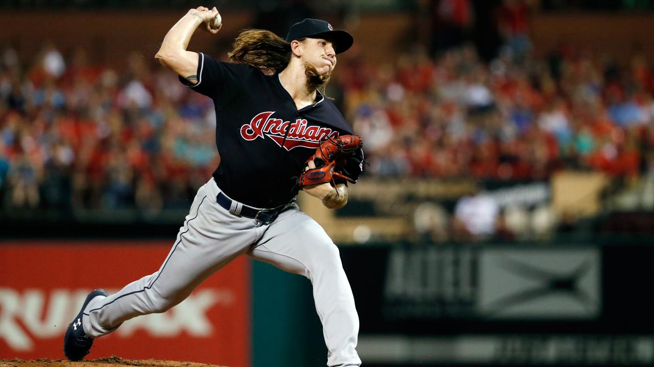 Corey Kluber strikes out 18 as Indians top Cardinals 2-0