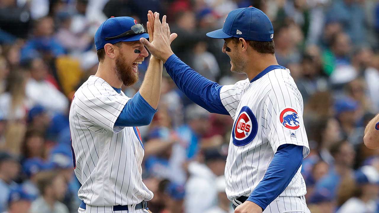 Anthony Rizzo leads off, pitches in Chicago Cubs loss