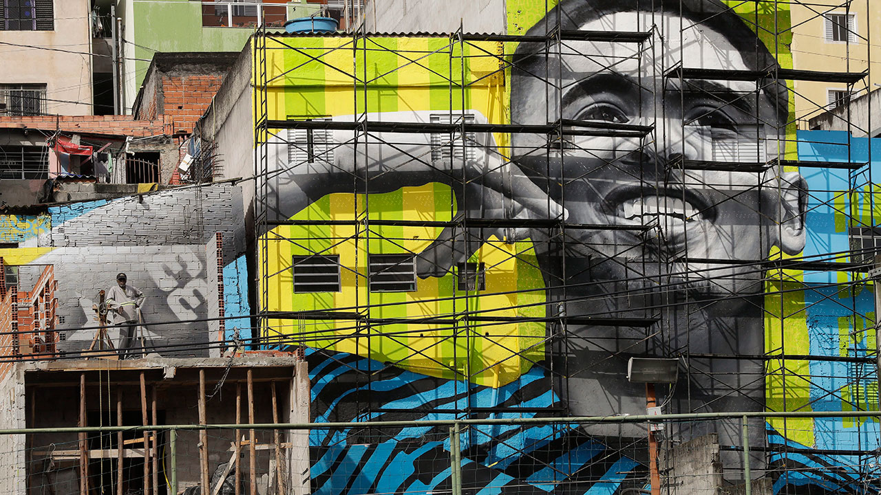 Brazilian Favela Paints Tribute To Local Hero Gabriel Jesus Sportsnet Ca