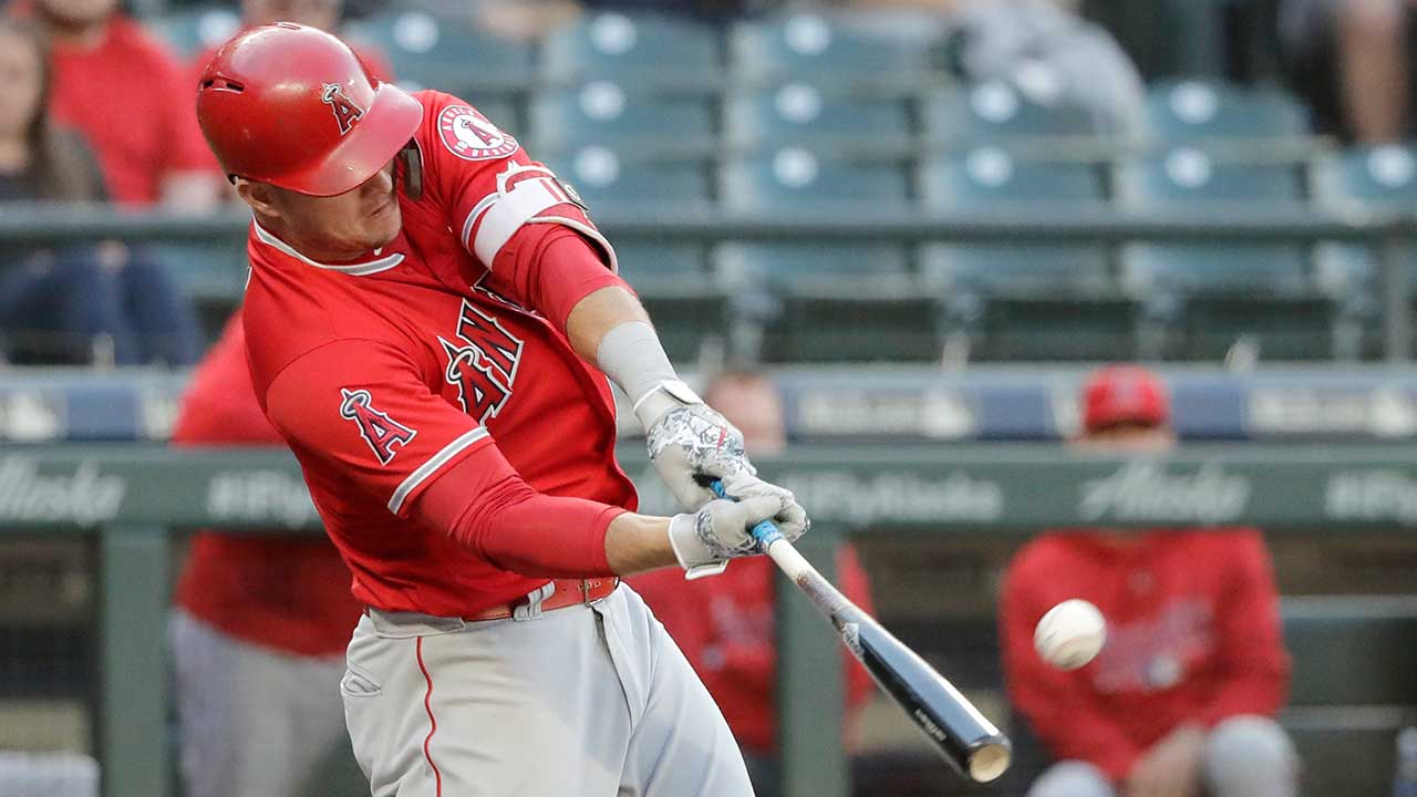 Angels' Mike Trout aiming to return before end of season - Los