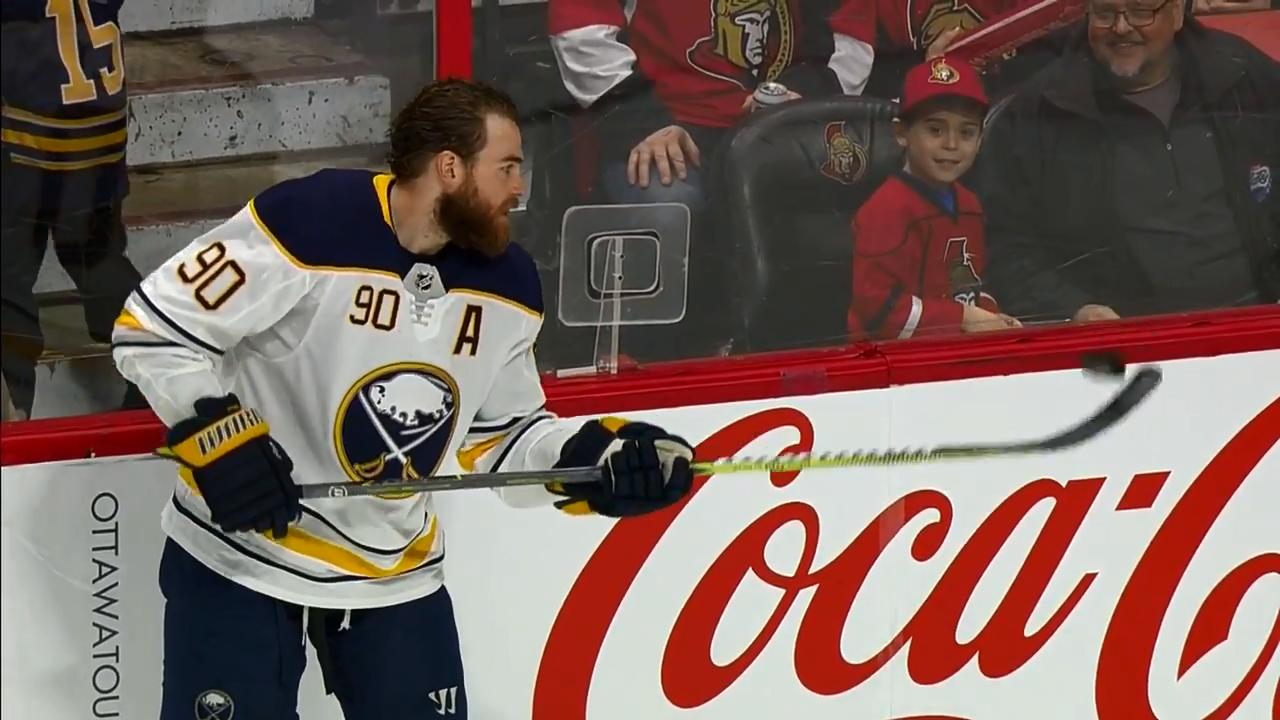 Ryan O'Reilly traded by Avs to Buffalo for 3 players, No. 31 draft