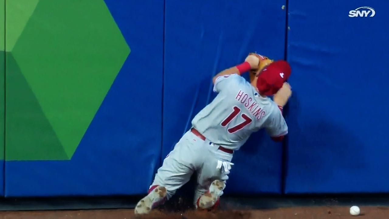 VIDEO: Rhys Hoskins Reveals Completely New Swing at Phillies