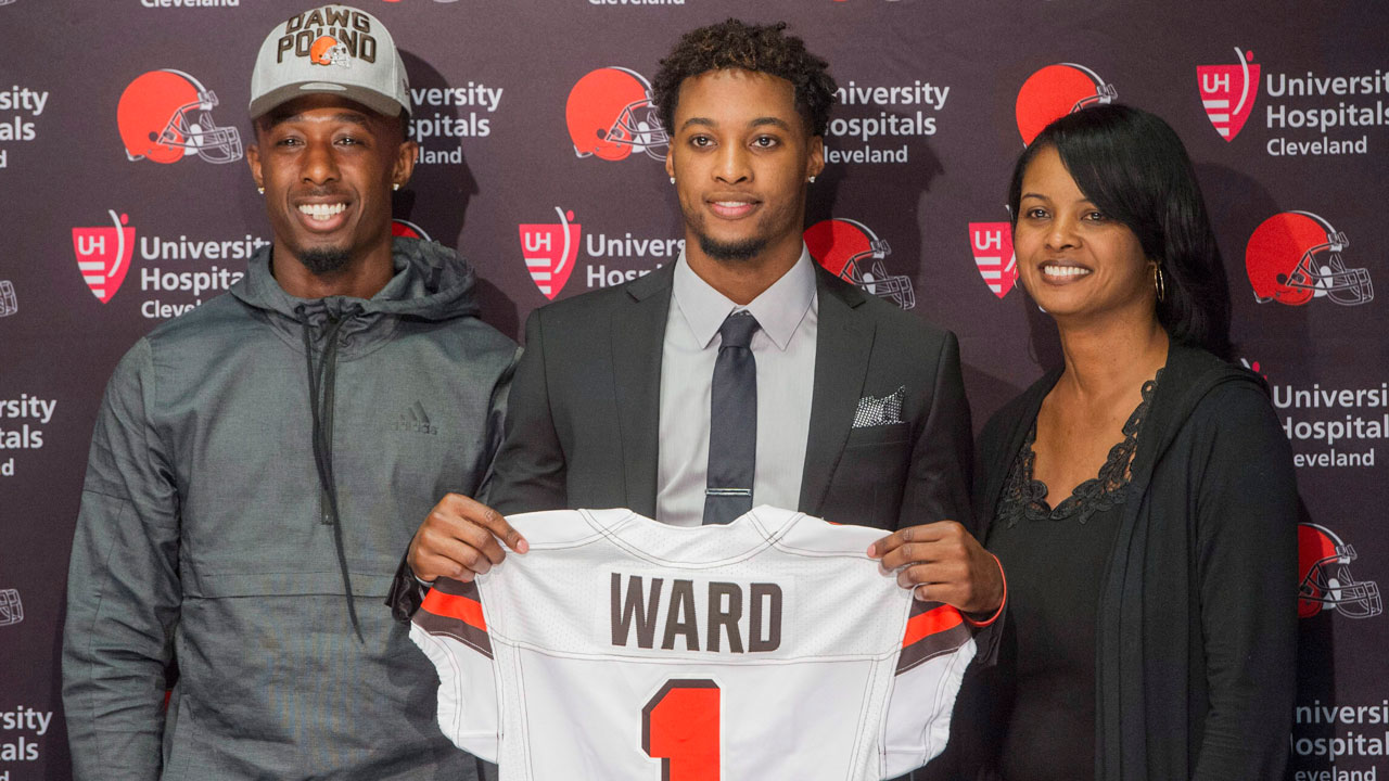 Cleveland Browns Sign Denzel Ward to Blockbuster Extension, Star