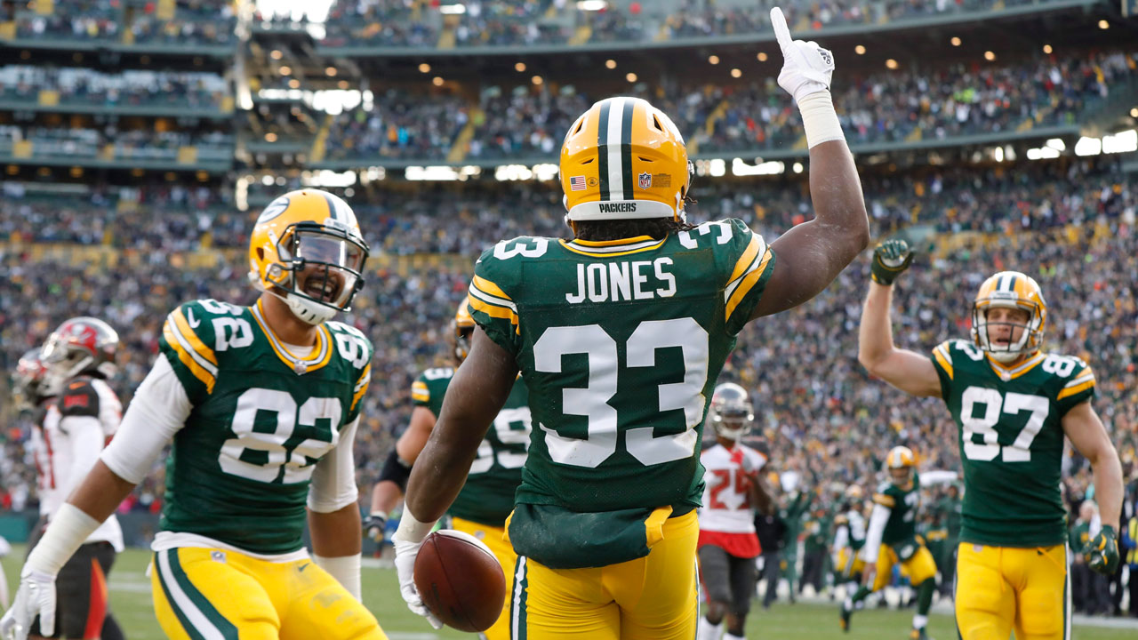 nfl aaron jones