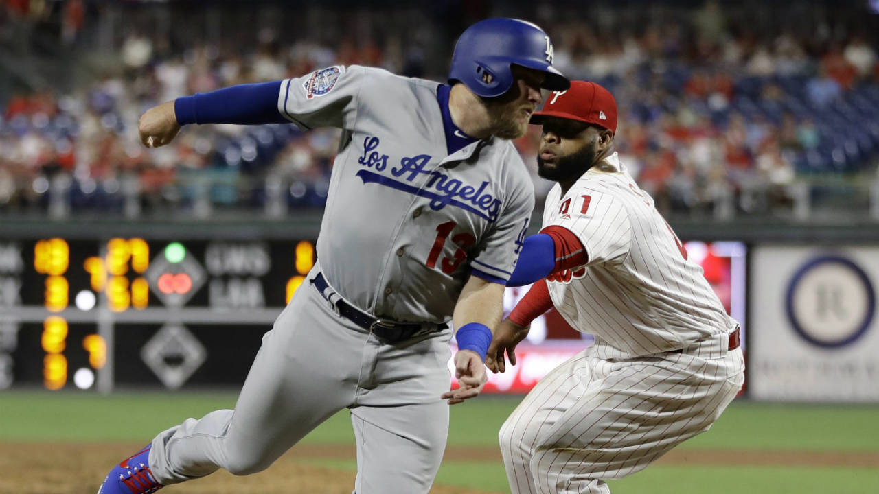 Los Angeles Dodgers: Max Muncy, Joc Pederson power Game 1 win