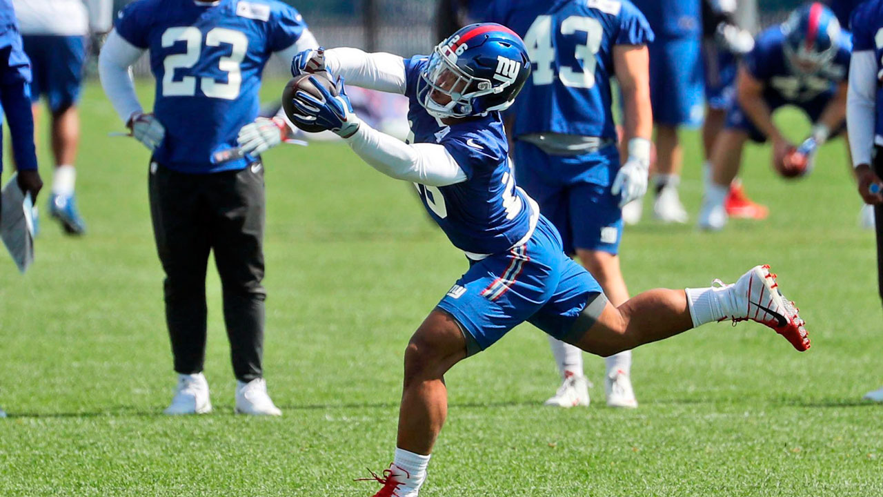 Giants sign 1st-round pick Saquon Barkley to four-year contract