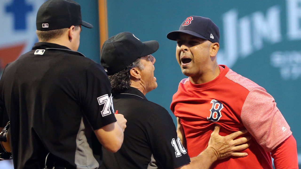 Red Sox manager Alex Cora ejected in 1st inning vs. Yankees
