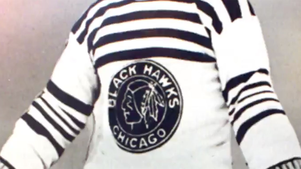 chicago blackhawks old jersey