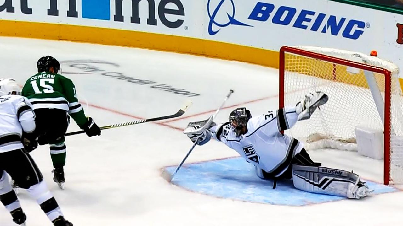 LA Kings: Goalie Jonathan Quick out indefinitely after knee surgery -  Sports Illustrated