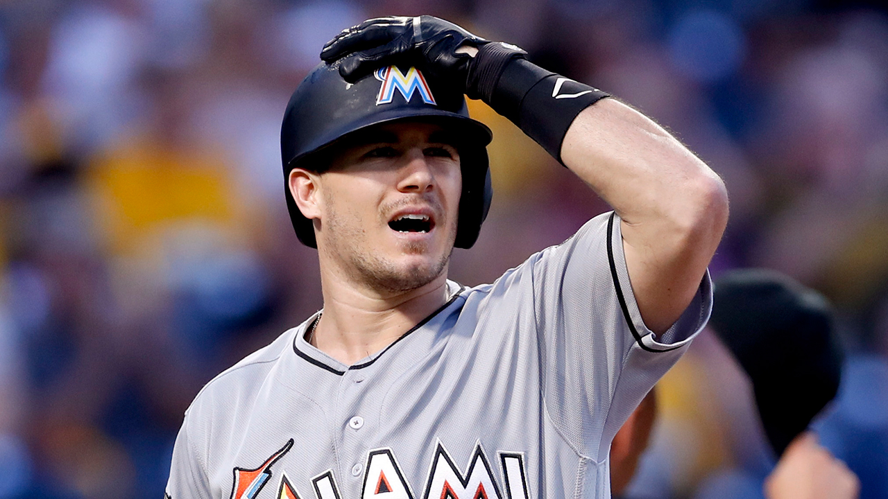Derek Jeter wants J.T. Realmuto with the Marlins long-term