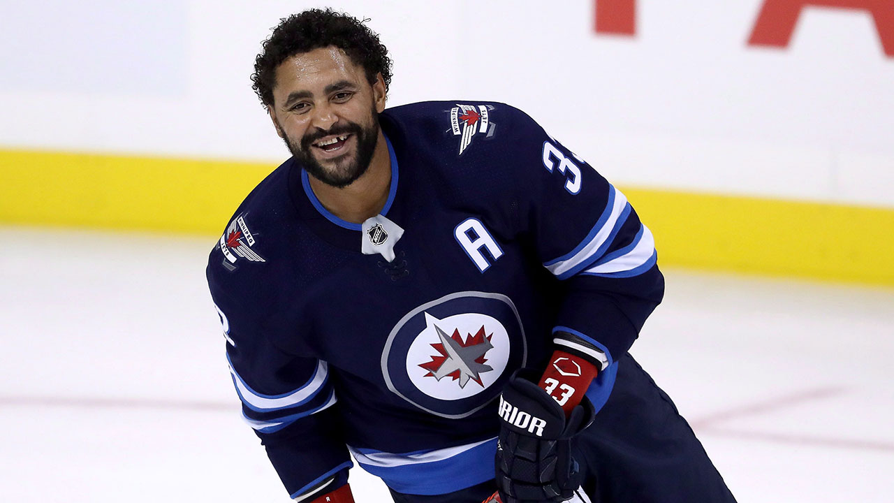 Dustin Byfuglien named NHL's 'First Star' of the week