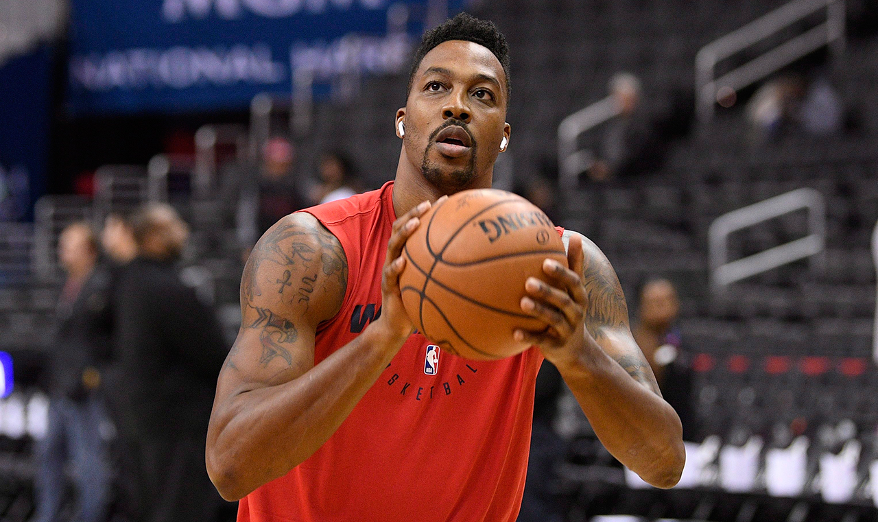 wizards-centre-dwight-howard-practises