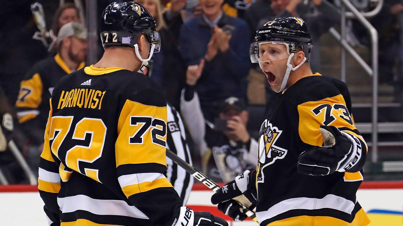 Naturally, Crosby's hat trick sends Penguins to victory