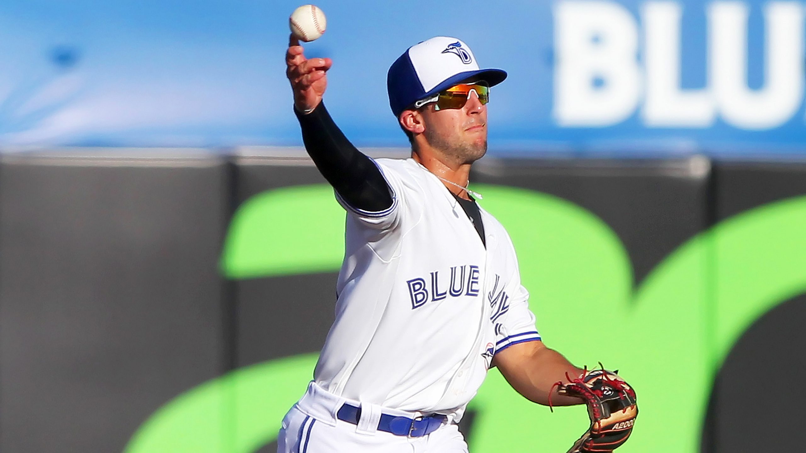 blue jays green jersey