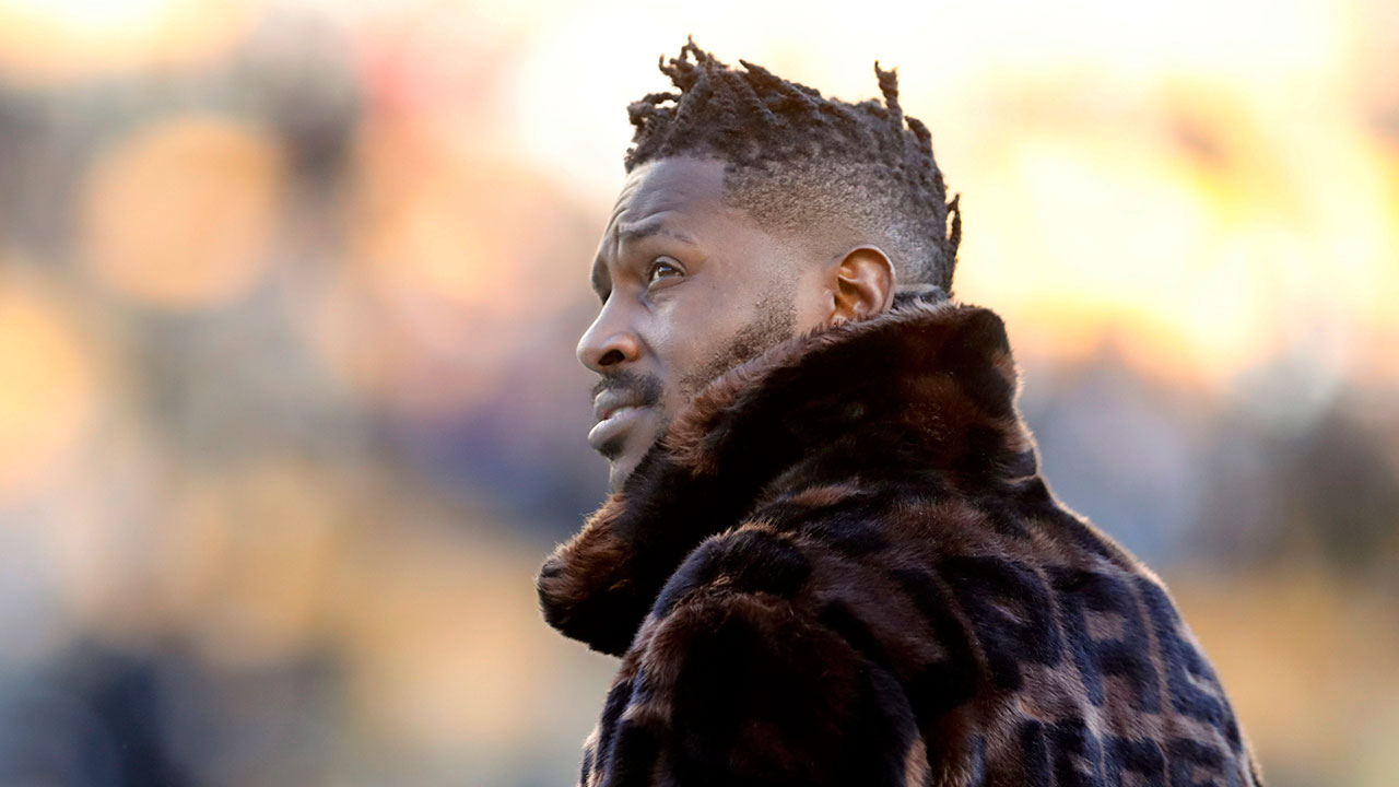 Antonio Brown traded to the Bills? Twitter reacts to conflicting reports 