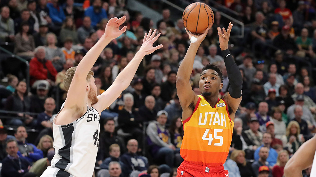 Morning links: The time Donovan Mitchell nearly hit a home run in