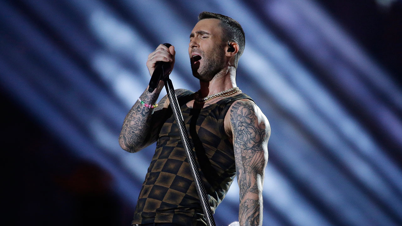 The Artless Spectacle of Maroon 5 at the Super Bowl