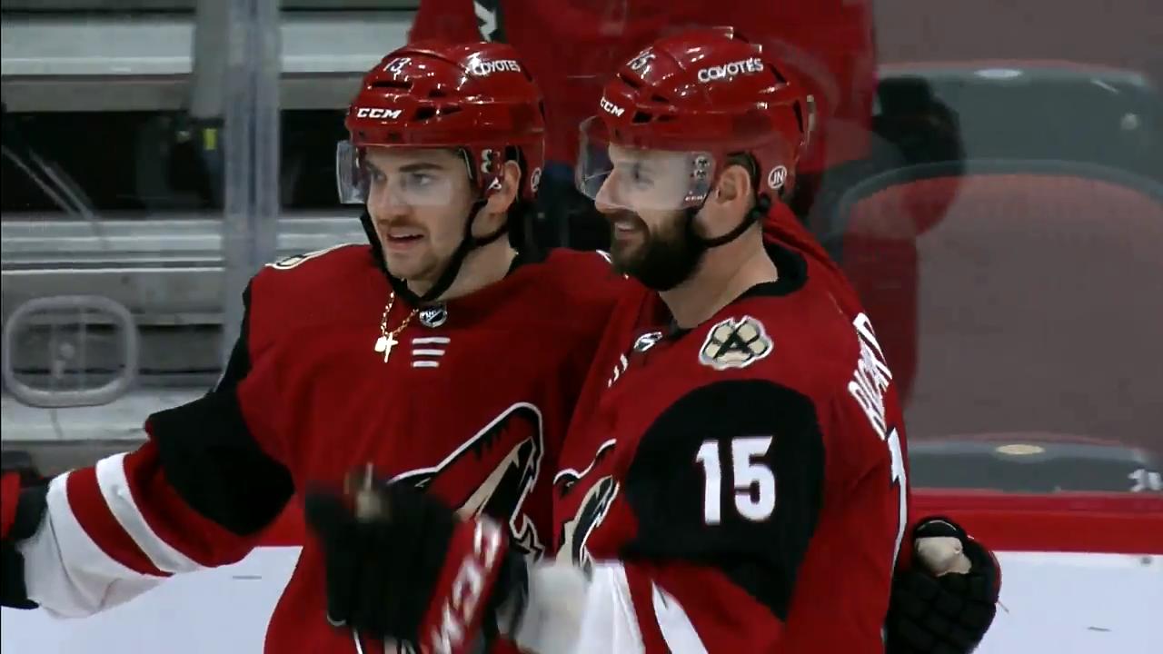Coyotes' Brad Richardson lights up Canucks with four goals - Sportsnet.ca