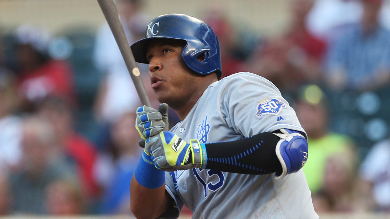 Salvador Perez lifts Royals to a win in series finale - ABC17NEWS
