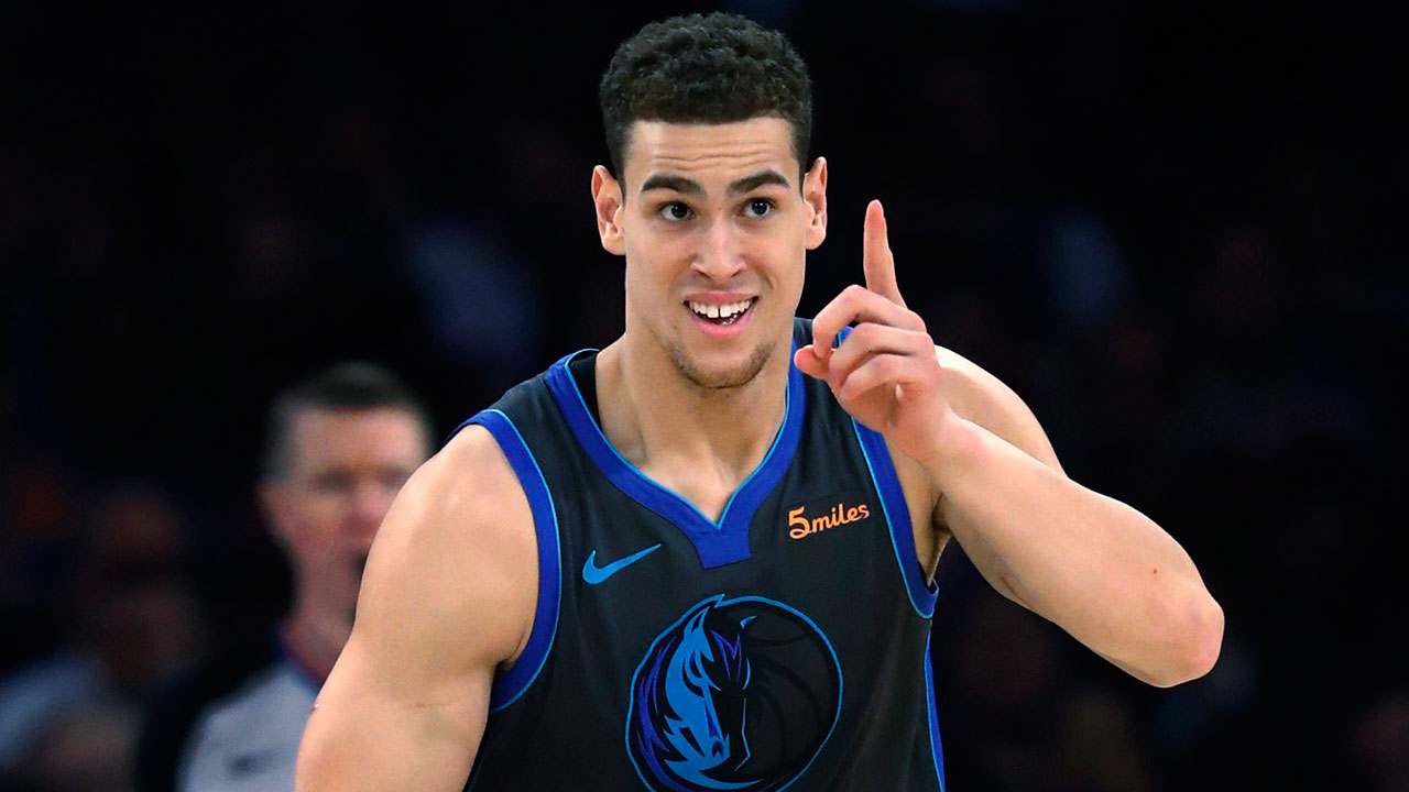 Dwight Powell Biography - Canadian basketball player