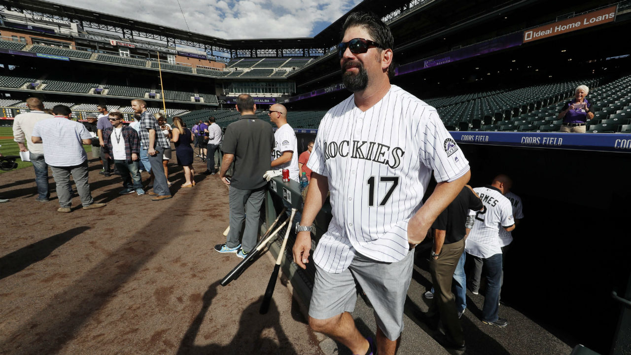 Ex-MLBer Helton cited on DUI charge 