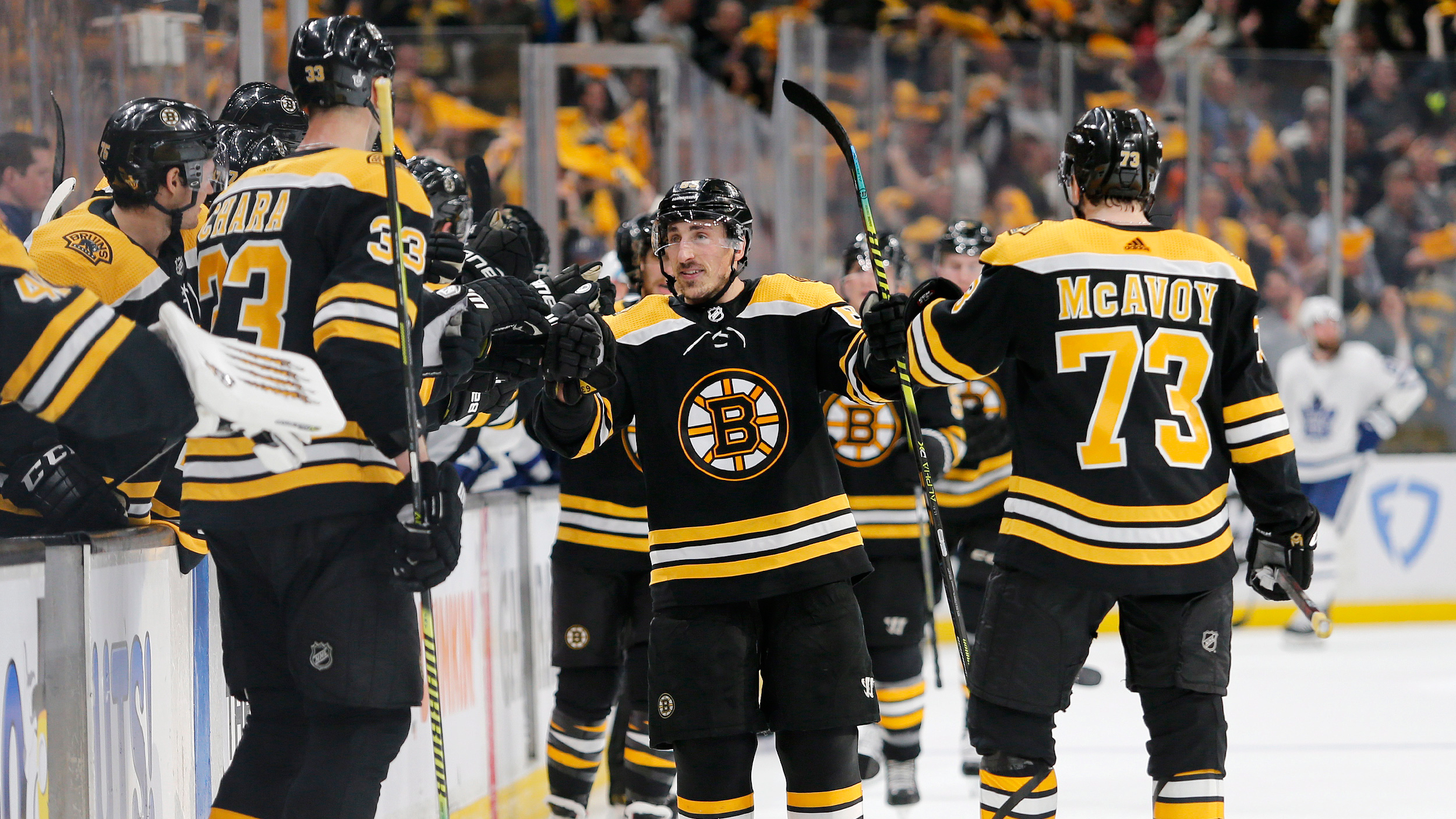 Pastrnak serves as key chess piece as Bruins even series with Leafs