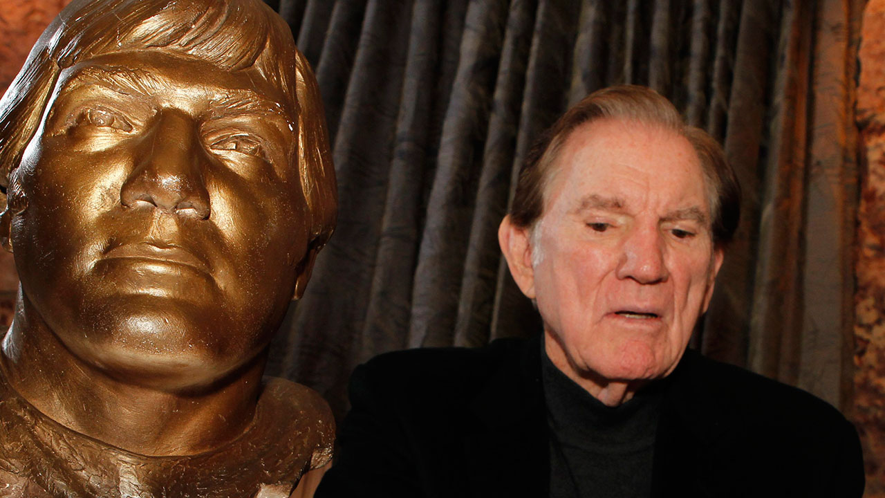 Pro Football Hall of Famer, former Browns coach Forrest Gregg dies