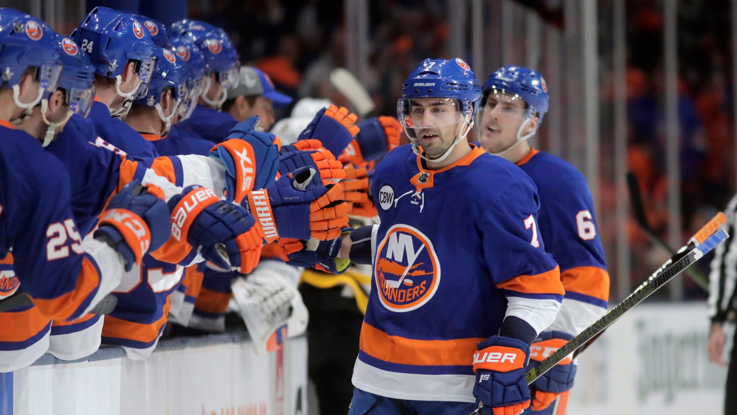 Isles Transaction: The New York Islanders have signed forward