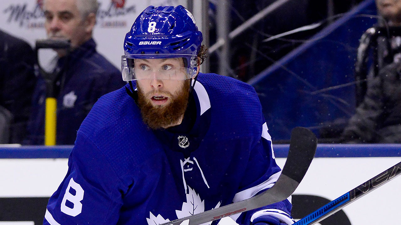 Leafs' lose Muzzin with an apparent lower body inj