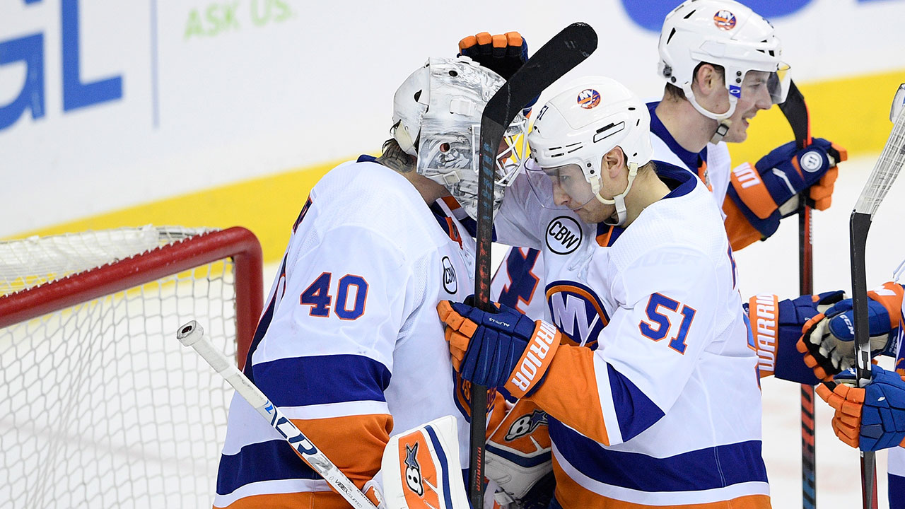 Islanders beat Capitals to earn home-ice in first 
