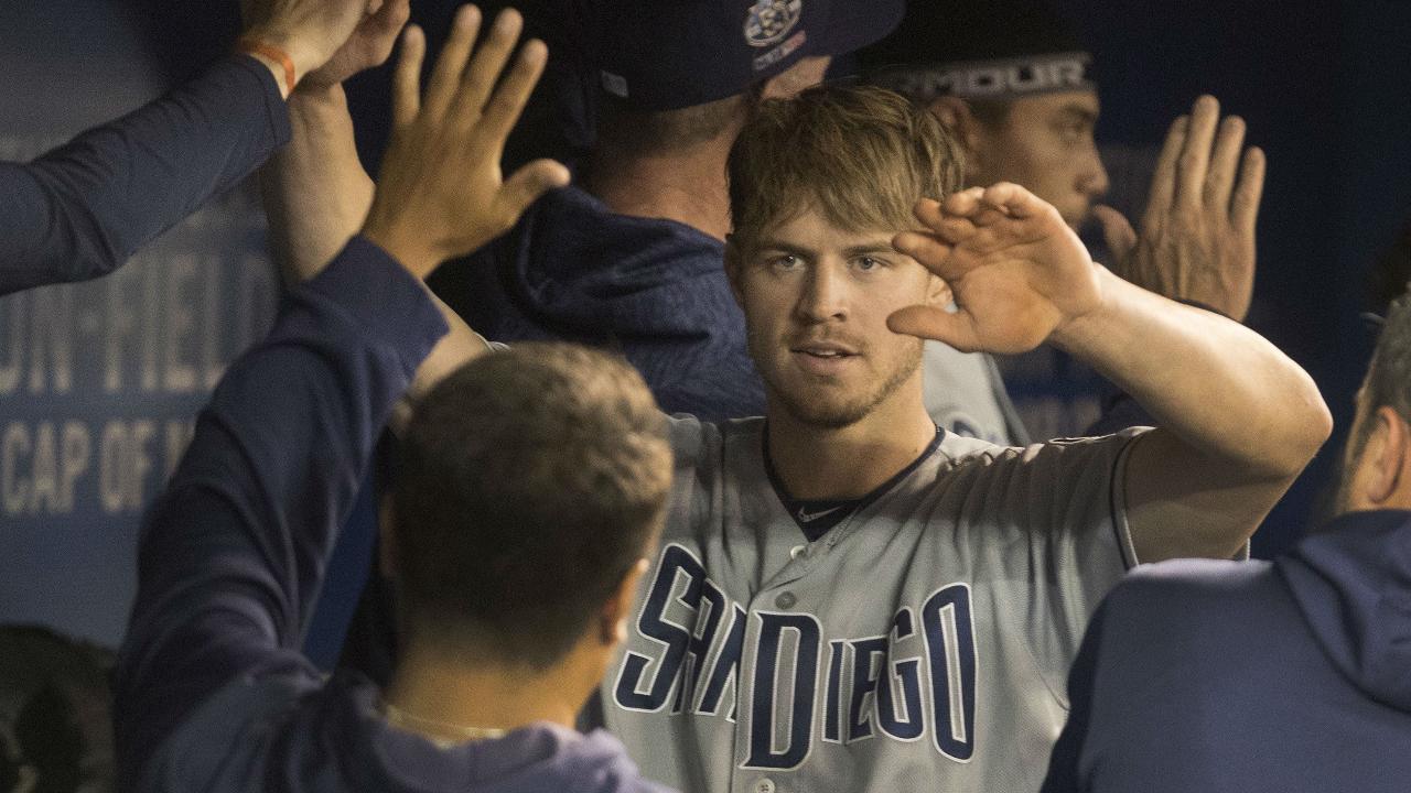 Homer-happy Padres help Canadian Cal Quantrill to his first major