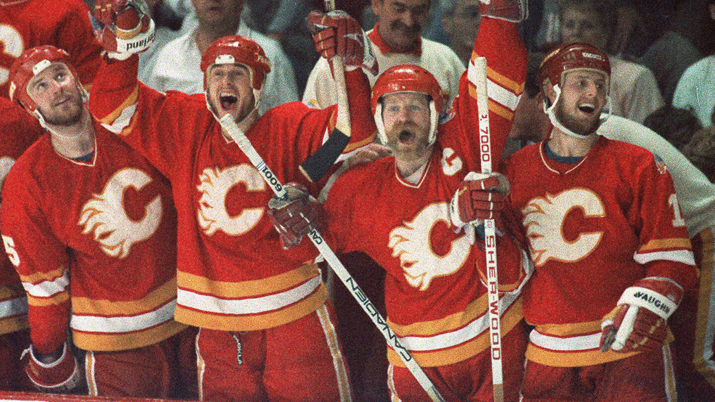 Hakan Loob Calgary Flames Sher-Wood Game Used Stick