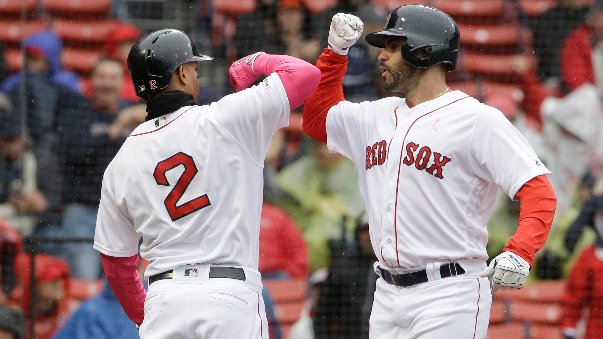 J.D. Martinez homers twice as Red Sox pound Mariners