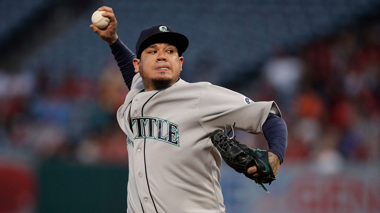 Felix Hernandez pitches in rehab start