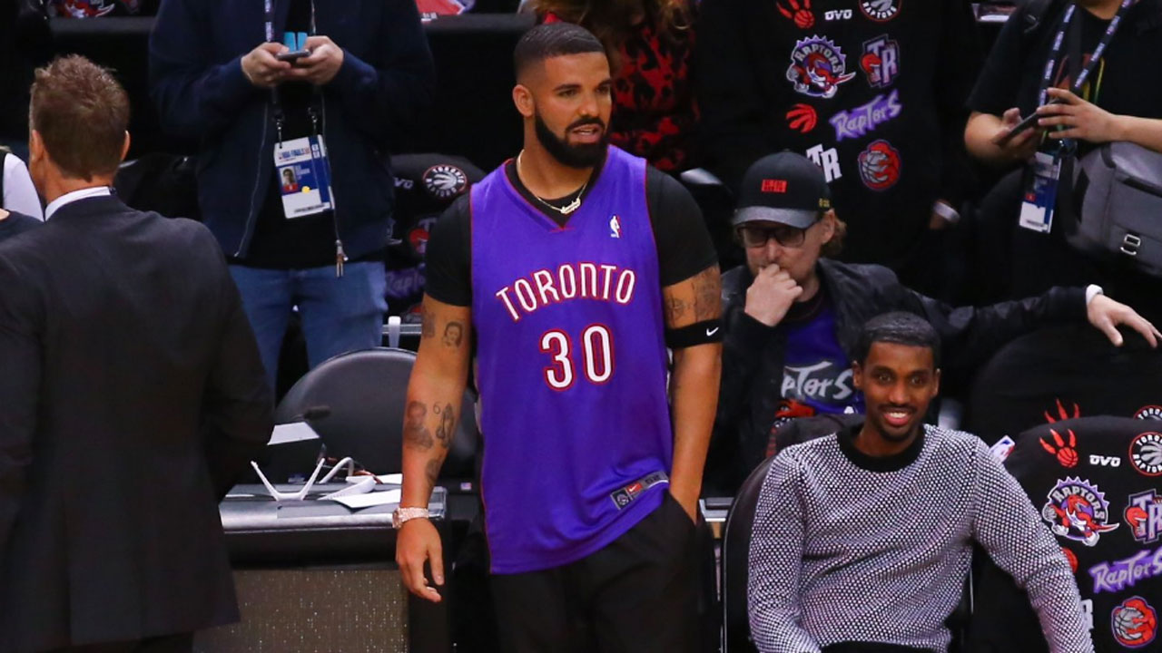 drake with curry jersey