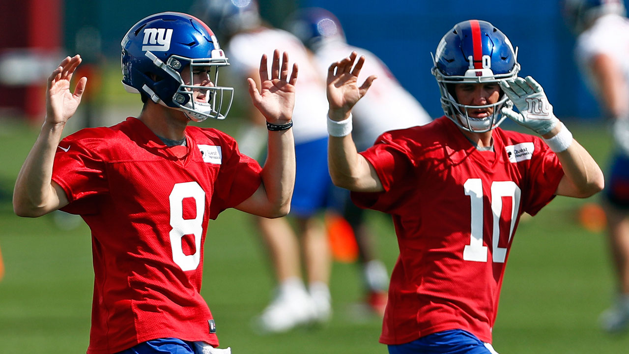 Eli Manning and Daniel Jones have strong second day at Giants