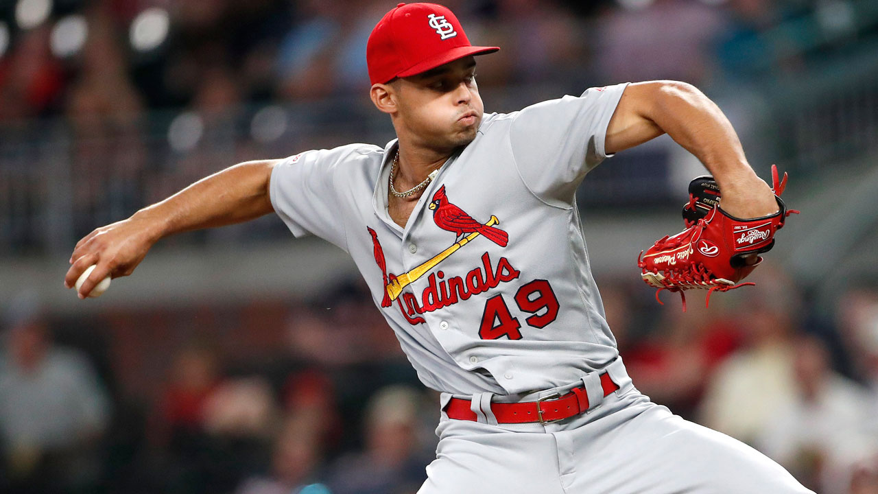 Blue Jays acquire reliever Hicks from Cardinals