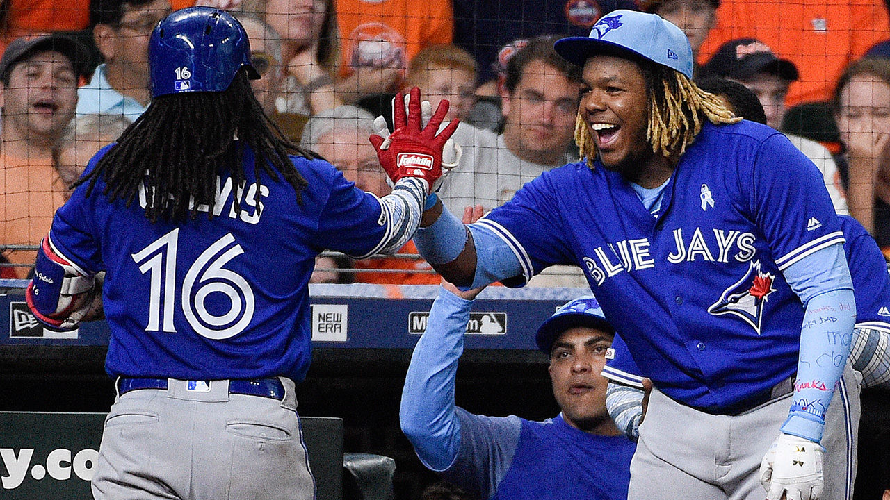 Jays' Vlad Guerrero Jr. wins MLB homer derby (just like dad)