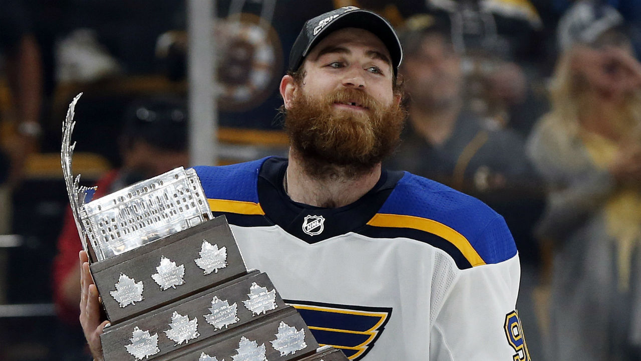 Ryan O'Reilly makes take off vow as he grabs first Toronto Maple Leafs  hat-trick - Mirror Online