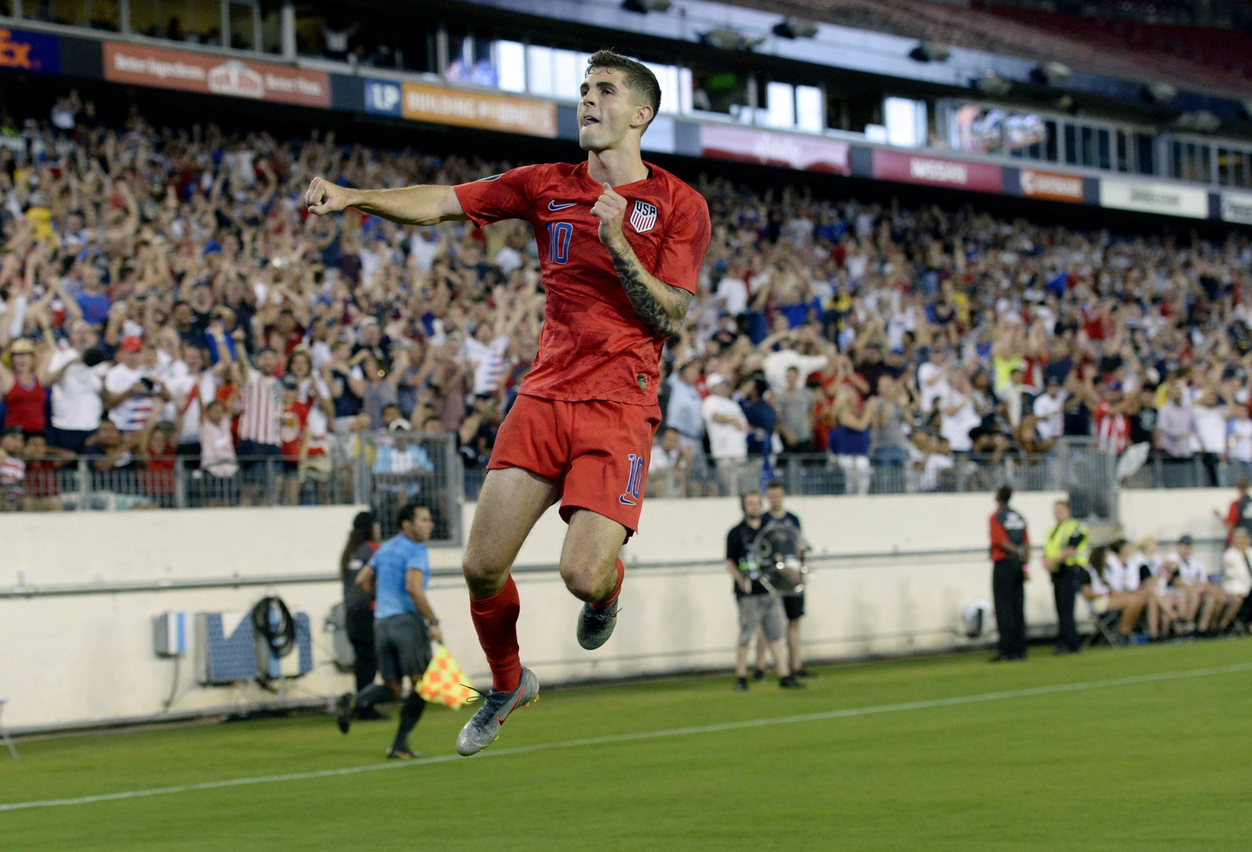 US soccer player Pulisic has strained right quadriceps