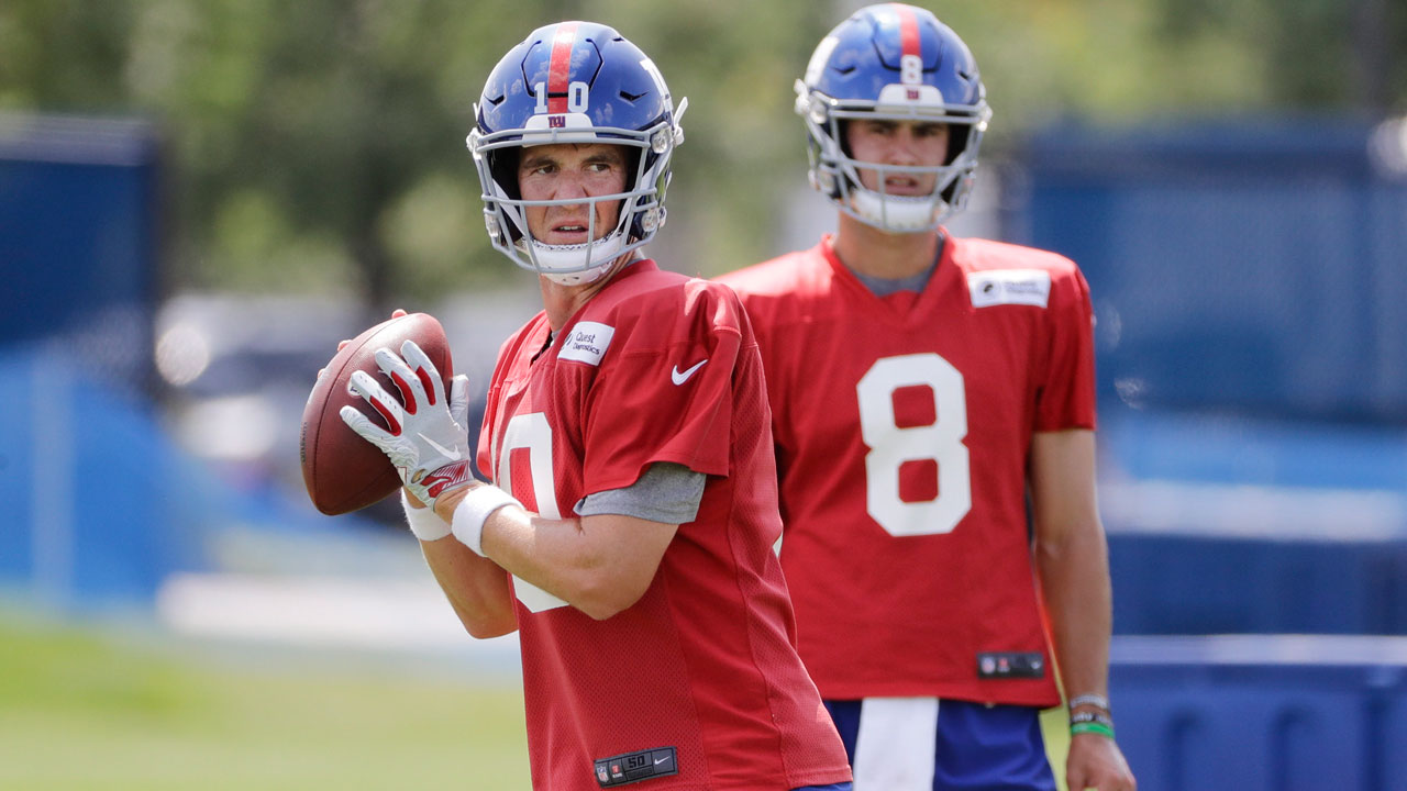 A healthy Eli Manning is back at New York Giants practice today 