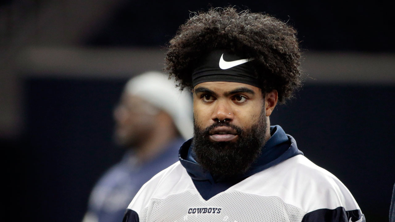 Zeke Elliott still training limited with the Cowboys, will he make Sunday's  game against the Packers?