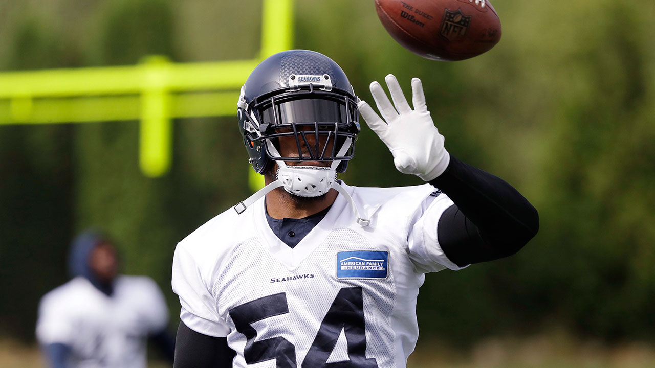 Bobby Wagner recovering from 'minor knee procedure' - Field Gulls