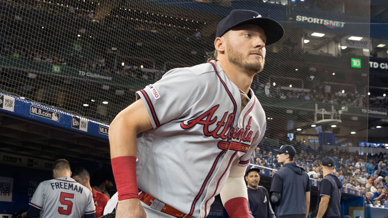 Sportsnet - The Bringer of Rain is back. ⛈ How do you think Josh Donaldson  will do in his return to Toronto tonight? ☔️