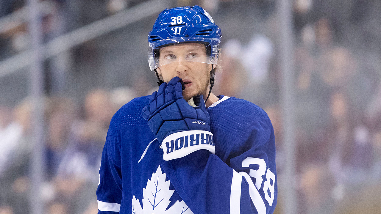 NHL: Giordano, Sandin step up for Leafs in Rielly's absence