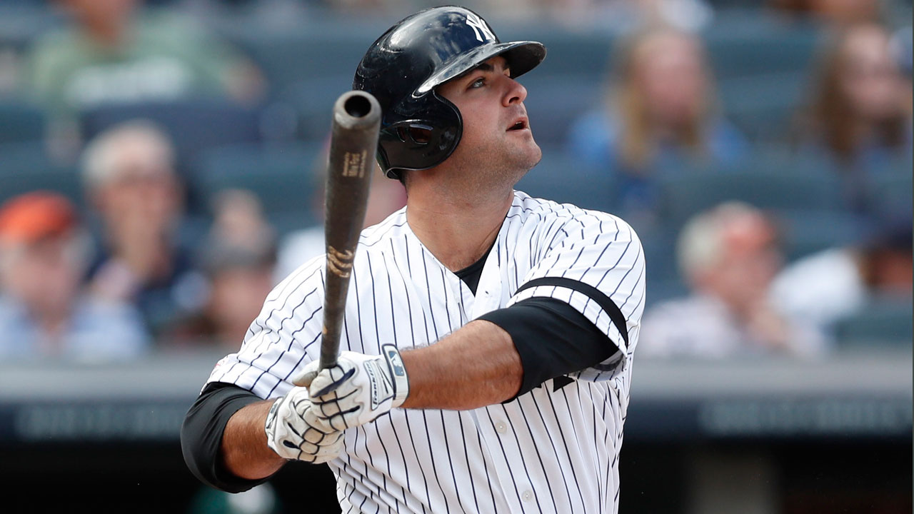 New York Yankees BRETT GARDNER homers in the third - Gold Medal