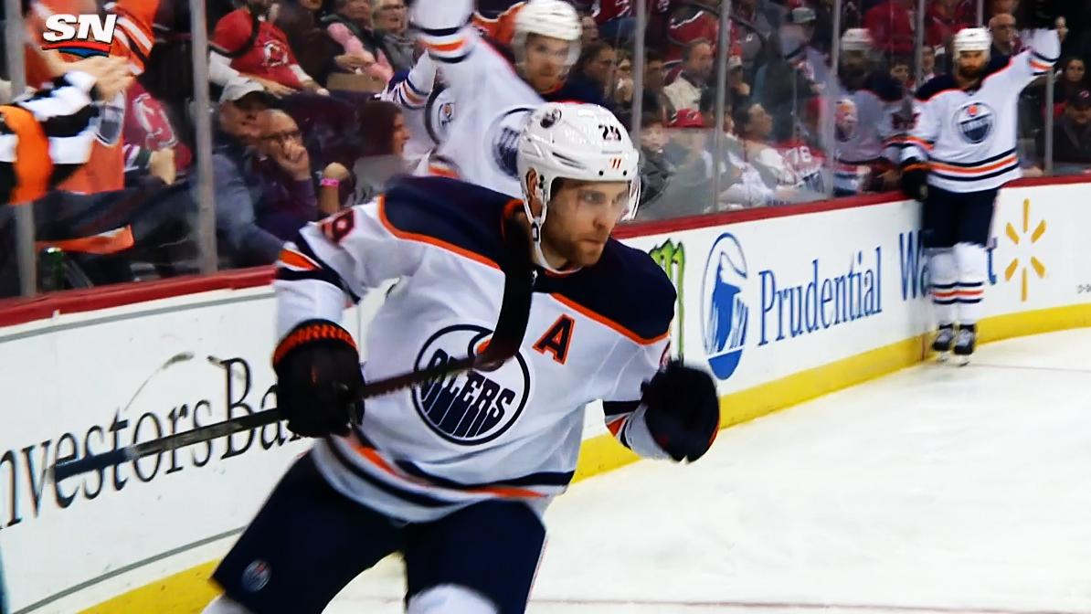 Edmonton Oilers: Grading the Ethan Bear extension as rising star