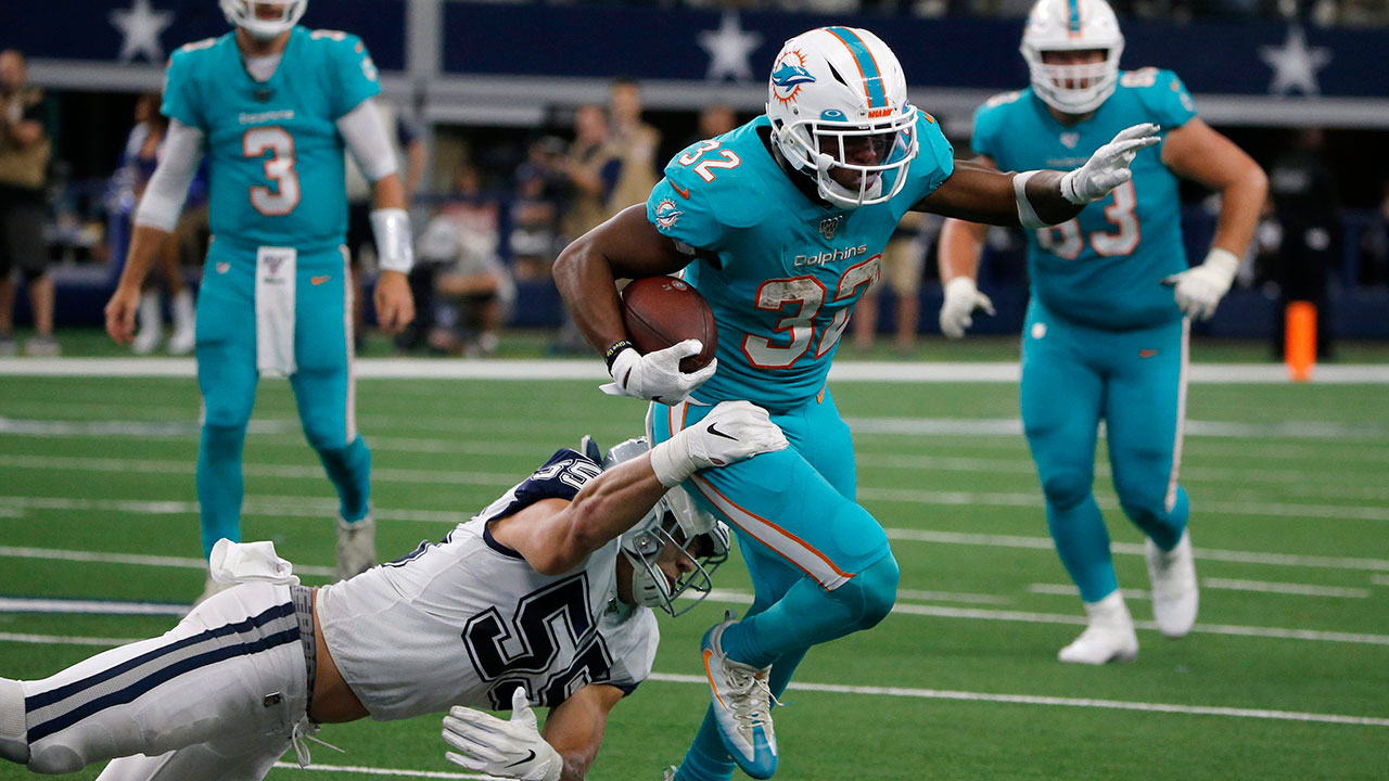 Cardinals acquire running back Kenyan Drake from Dolphins