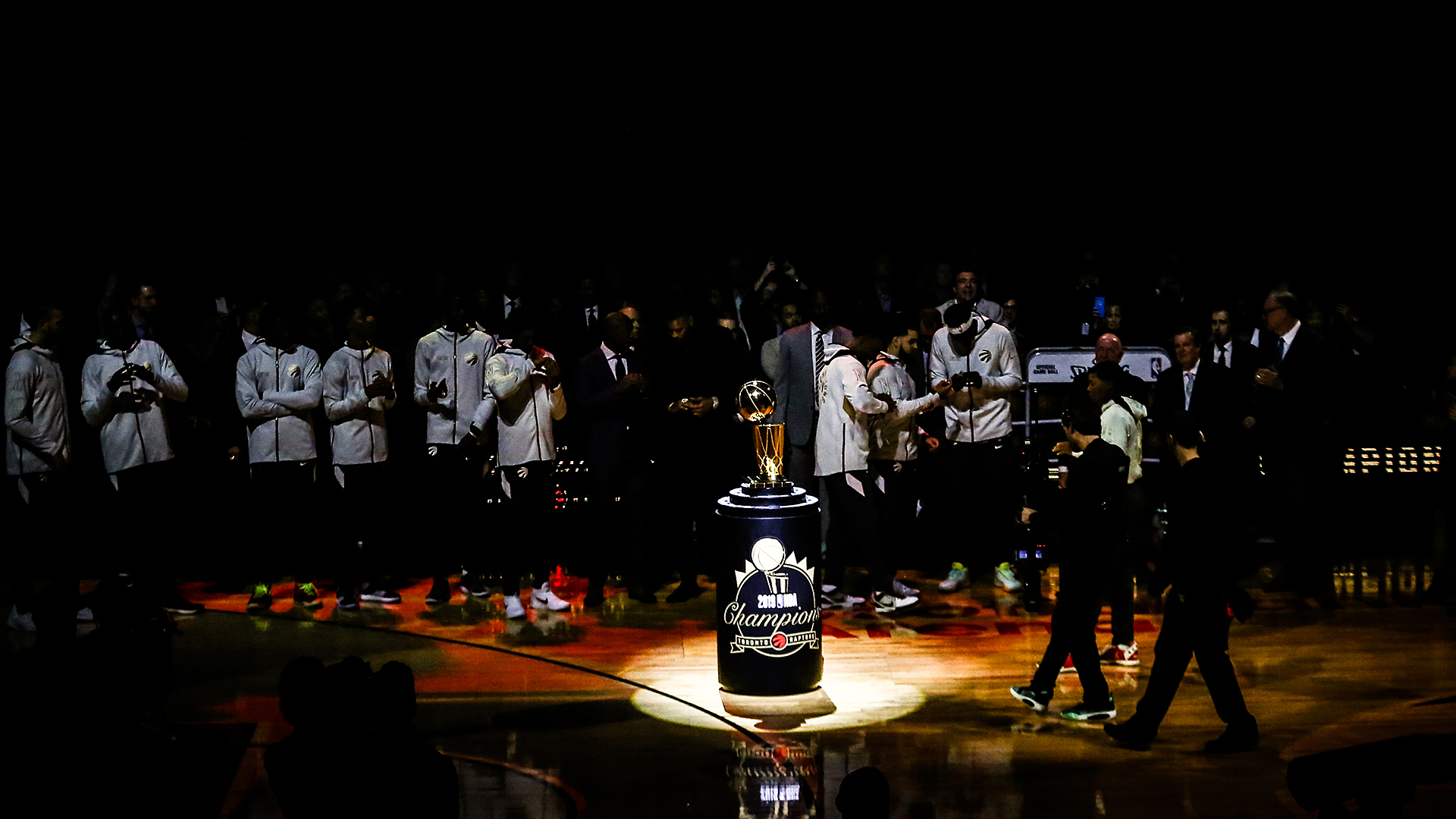 Royals fans bask in the glow of the World Series trophy